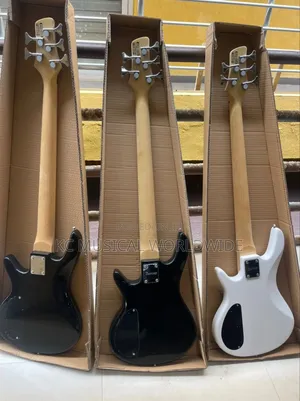 Ibanez Active 5strings Bass Guitar