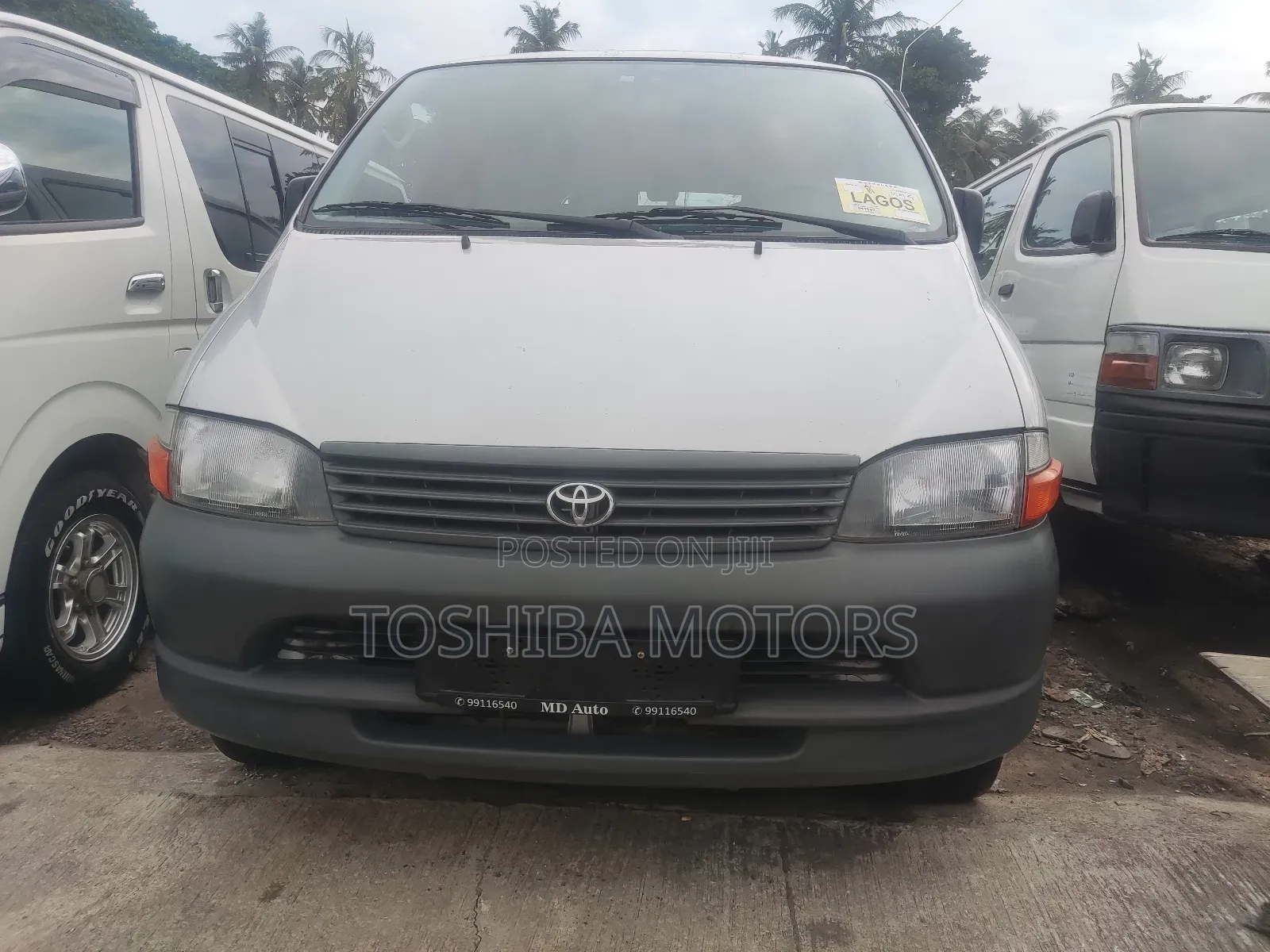 Toyota HiAce 2003 Silver
