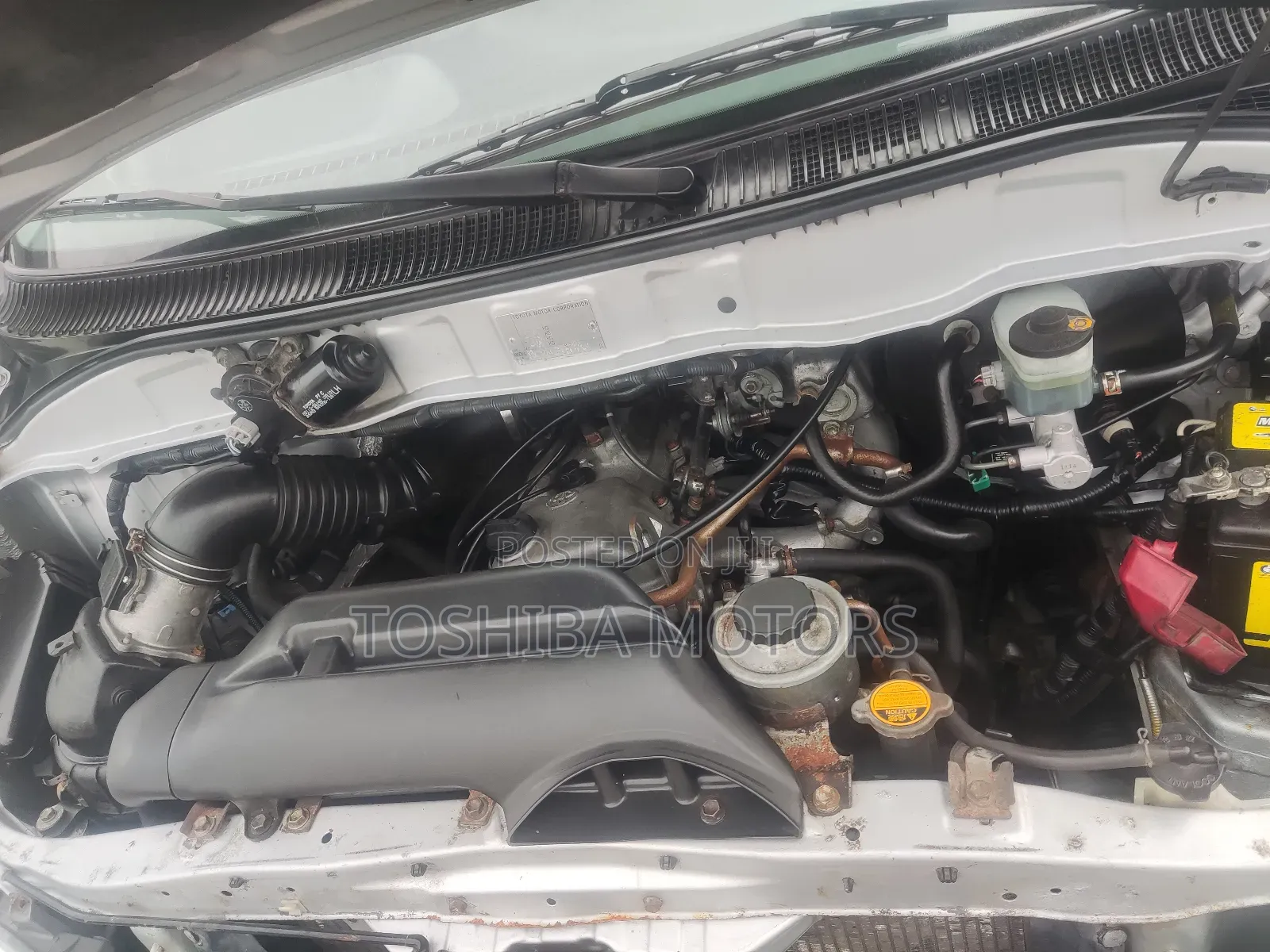 Toyota HiAce 2003 Silver