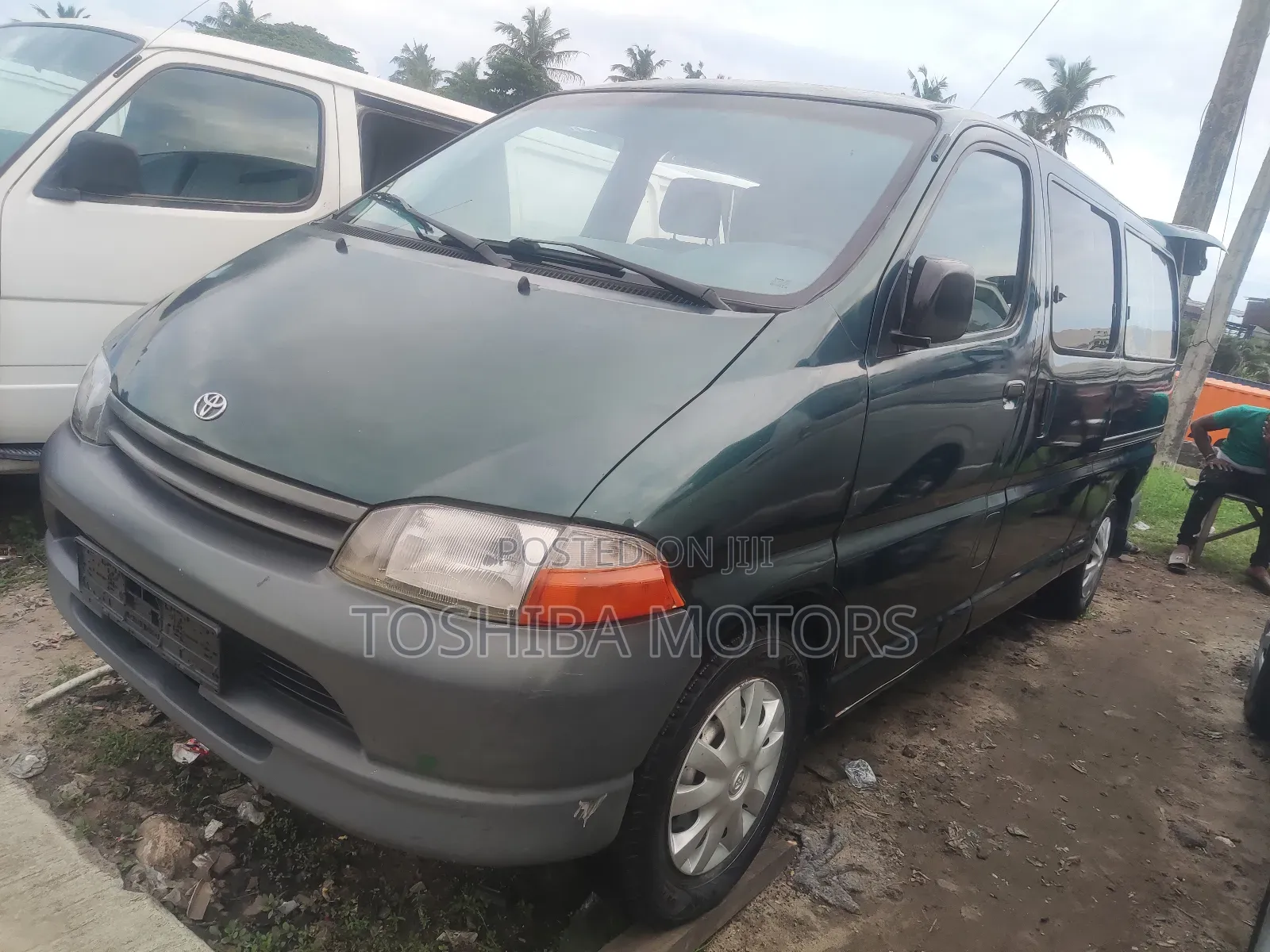 Toyota HiAce 2004 Blue