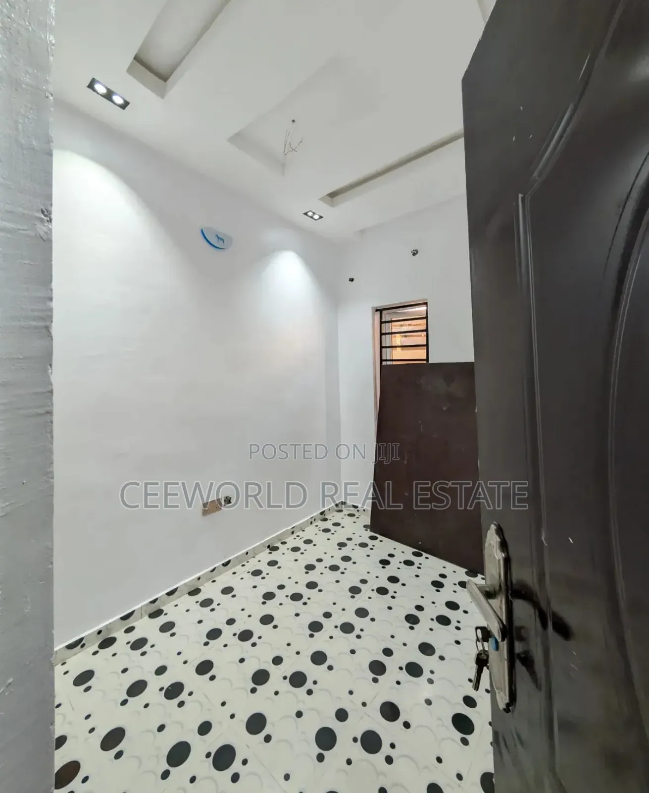 4bdrm Bungalow in Eleyele Gra for sale