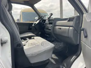 Volkswagen Transporter 2003 White