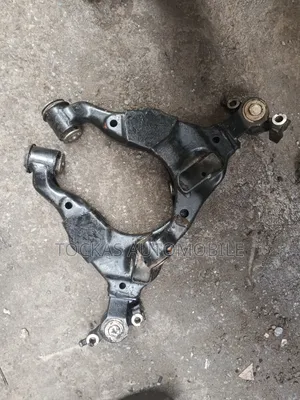 Lower Arm for 4runner, Prado, Fj Cruiser, Tacoma Available