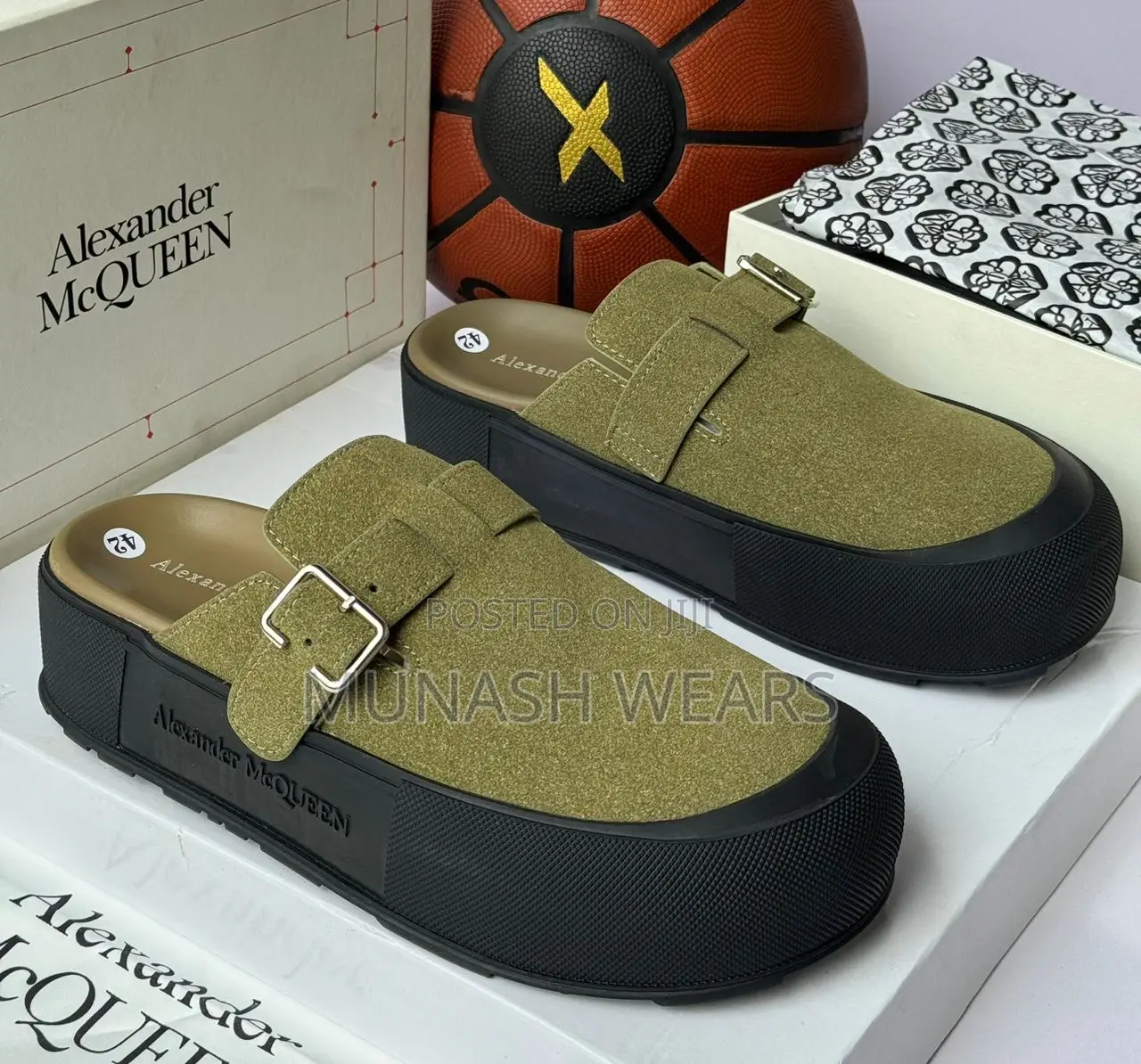 Alexander Macqueen Luxury Mule