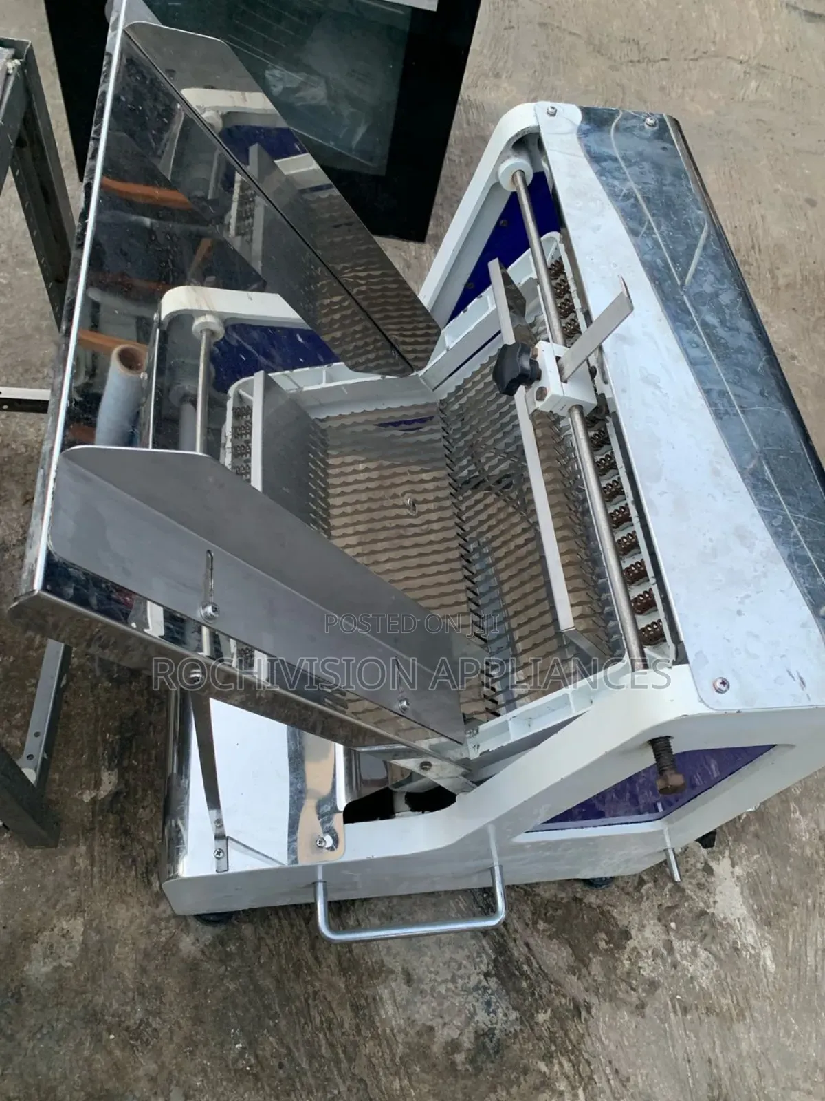 Commercial Bread Slicer