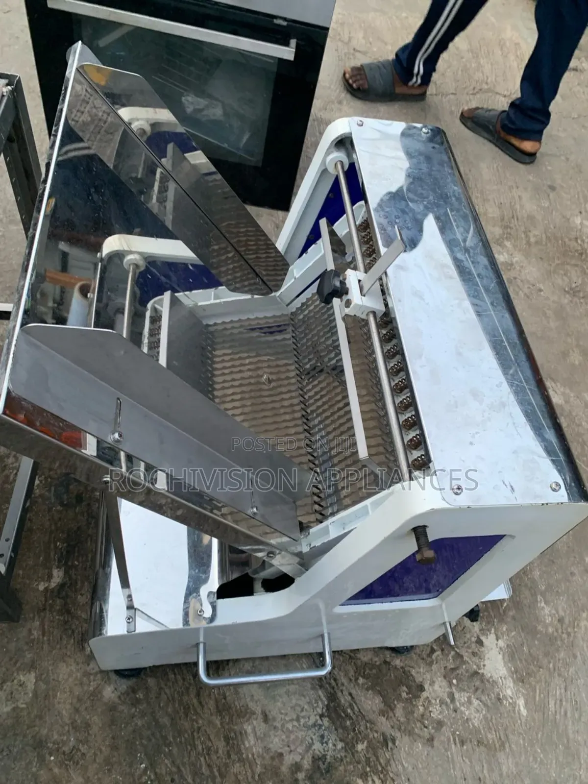 Commercial Bread Slicer