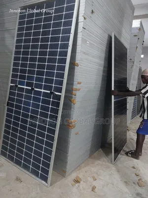 700w Jinko Solar Panel