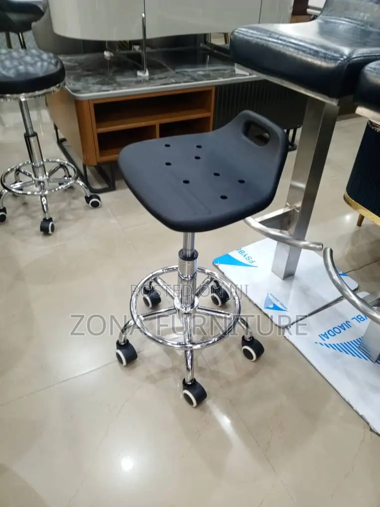 High Bar Stool Black