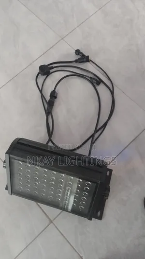 12*54 Lamp RGBW Wall Washer