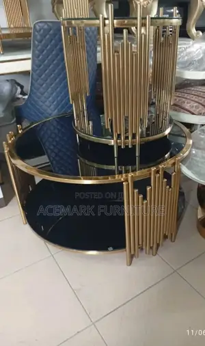 Royal Center Table and Side Stool