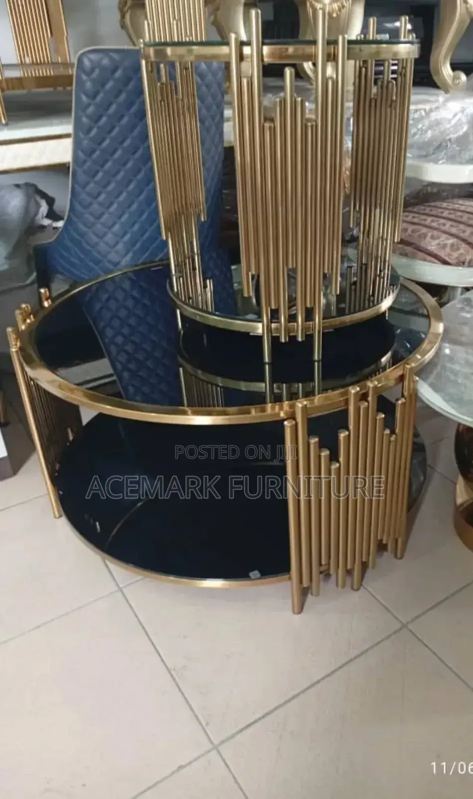 Royal Center Table and Side Stool