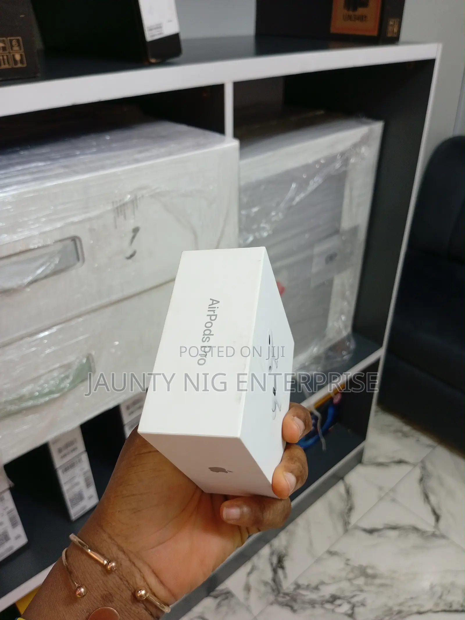 Apple Airpods Pro (2nd Generation)