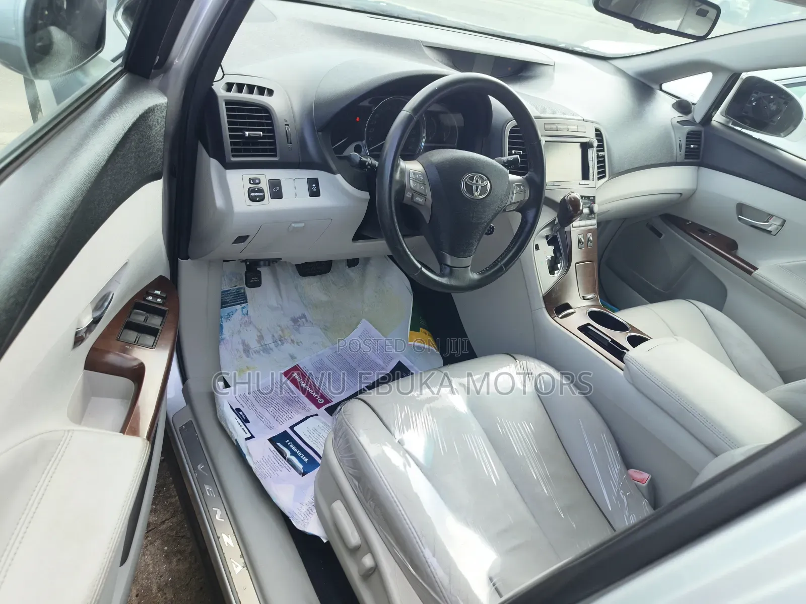 Toyota Venza V6 AWD 2012 Silver