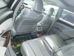 Toyota Venza V6 AWD 2012 Silver