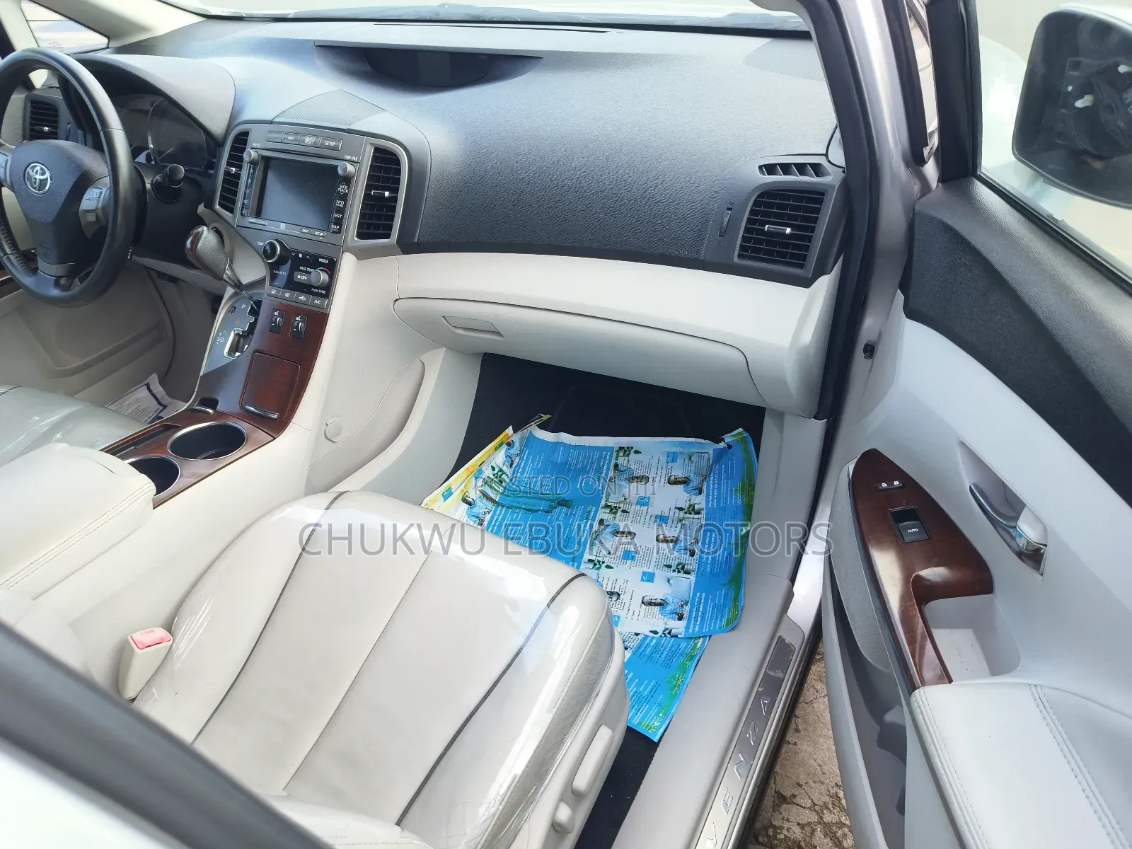 Toyota Venza V6 AWD 2012 Silver
