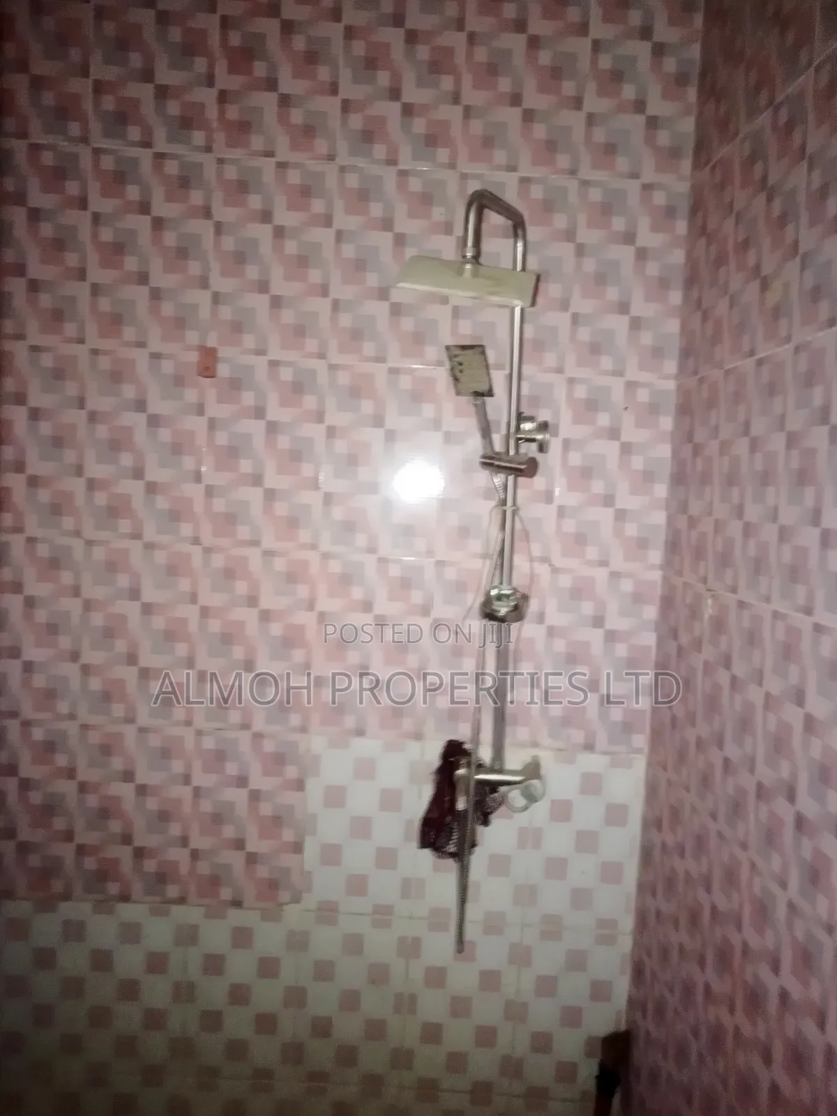 2bdrm Bungalow in Trademore Estate, Sabon Lugbe for sale
