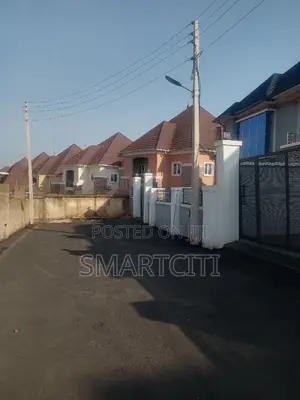 4bdrm Duplex in Victoria Suits, Enugu for sale