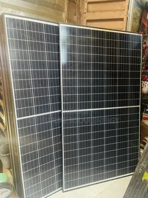 500watts Canadian Solar Panel 120c
