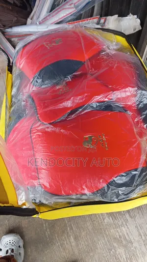 Seat Cover Nèw Model Design of Leather.