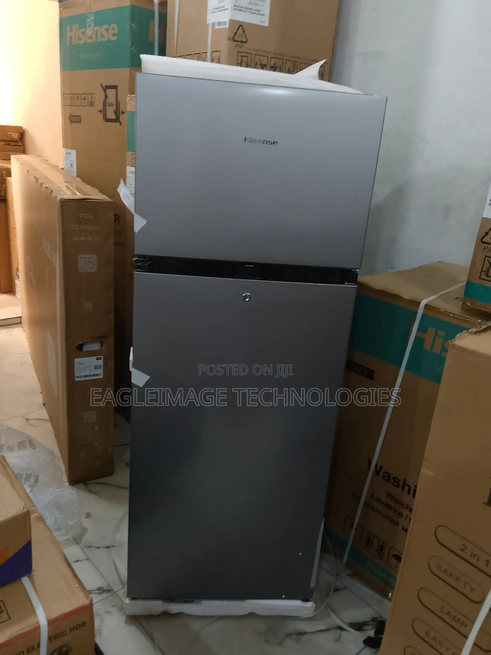 Durable Hisense Ref 205 Dr With Tempered Shelves