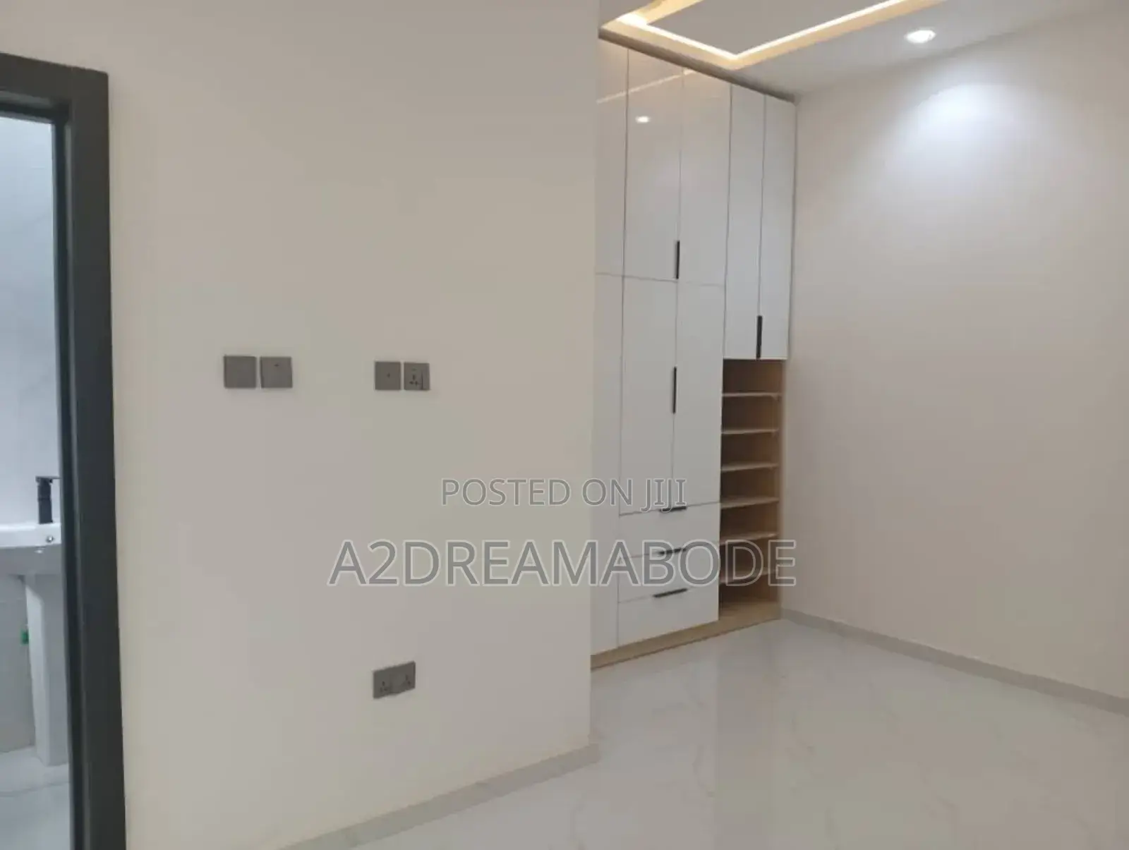 4bdrm Duplex in Olowora, Ikeja for rent