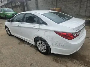 Hyundai Sonata 2012 White