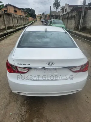 Hyundai Sonata 2012 White
