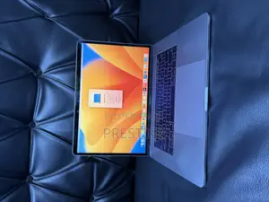 Laptop Apple MacBook Pro 2018 16GB Intel Core I7 SSD 512GB