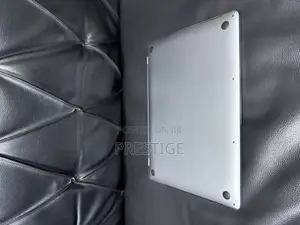 Laptop Apple MacBook Pro 2018 16GB Intel Core I7 SSD 512GB