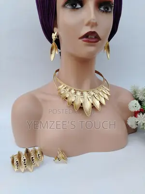 Beautiful Gold Jewelry Set