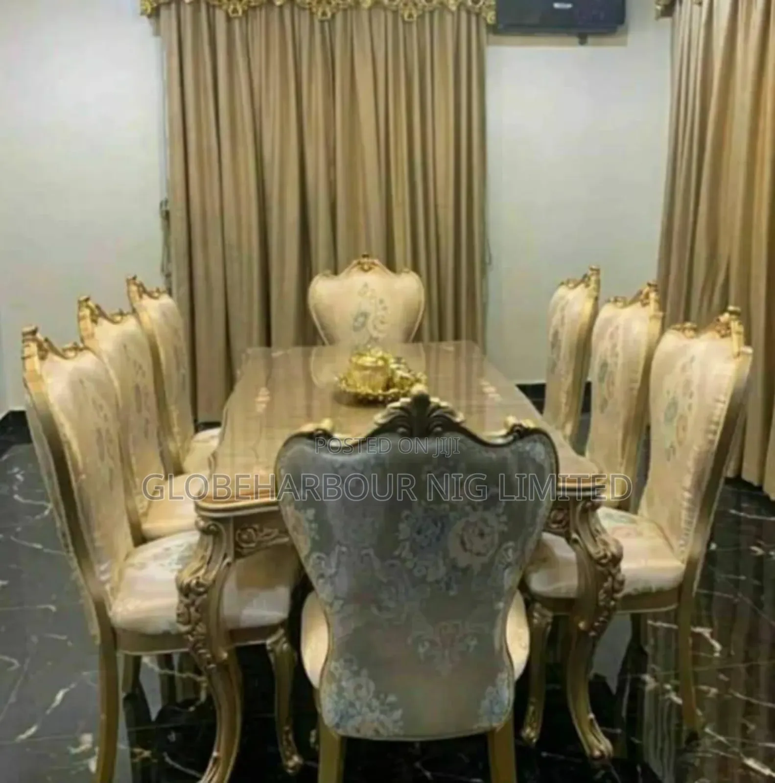 Luxury Mable Top Dinning Set
