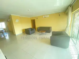 Photo - Furnished 3bdrm Block of Flats in Bourdillon for rent
