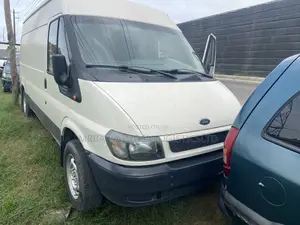 Ford Transit 2010 White