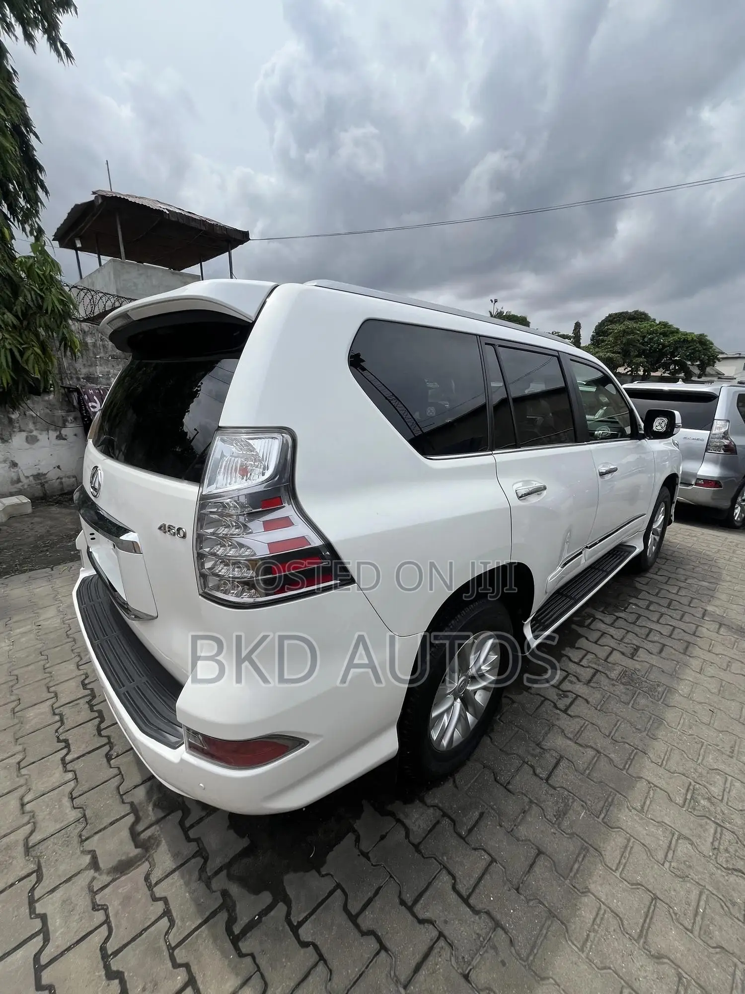 Lexus GX 460 Base 2016 White