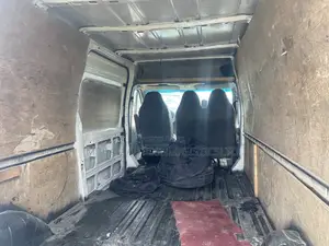 Ford Transit Crew Van 150 Medium Roof Van w/148" WB 2023 White