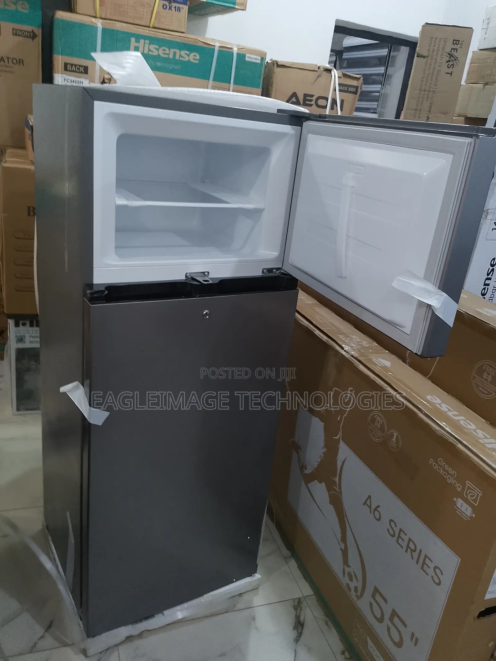 Smart‐Desiged Hisense Ref 205 Dr