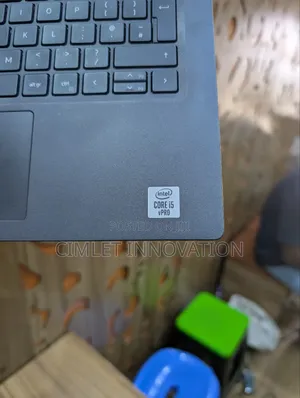 Laptop Dell Latitude 7410 8GB Intel Core i5 SSD 256GB