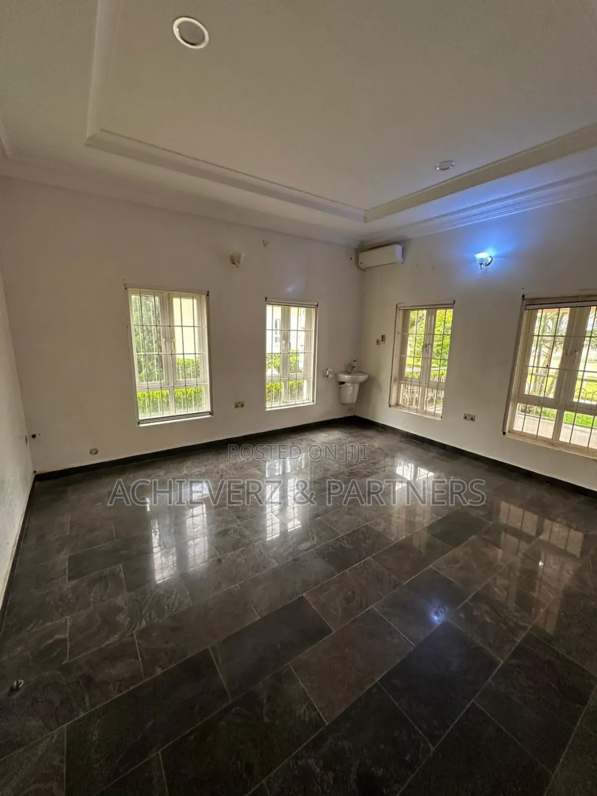 7bdrm Villa in Asokoro for rent