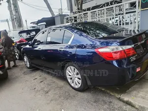 Honda Accord LX 4dr Sedan FWD (2.4L 4cyl 2A) 2013 Blue
