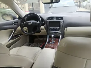 Lexus IS 250 AWD Automatic 2010