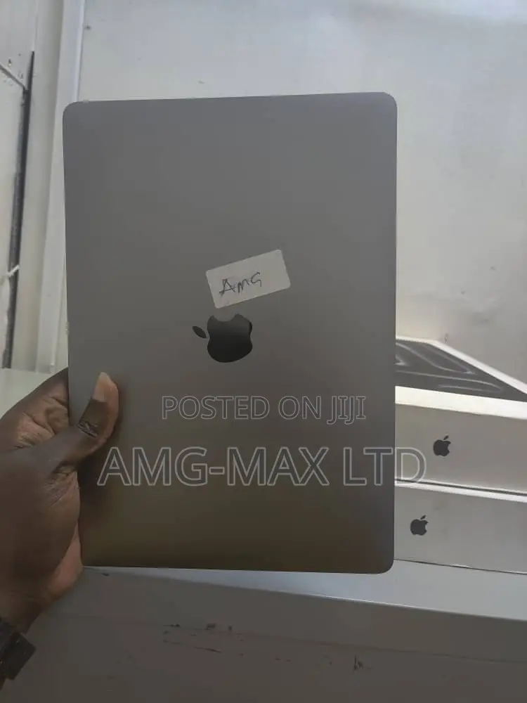 Laptop Apple MacBook Pro 2017 8GB Intel Core I5 SSD 256GB