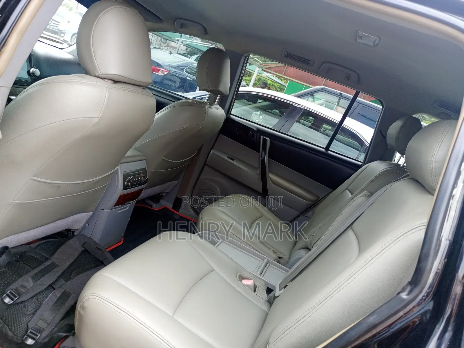 Toyota Highlander Limited 3.5l 4WD 2013 Black