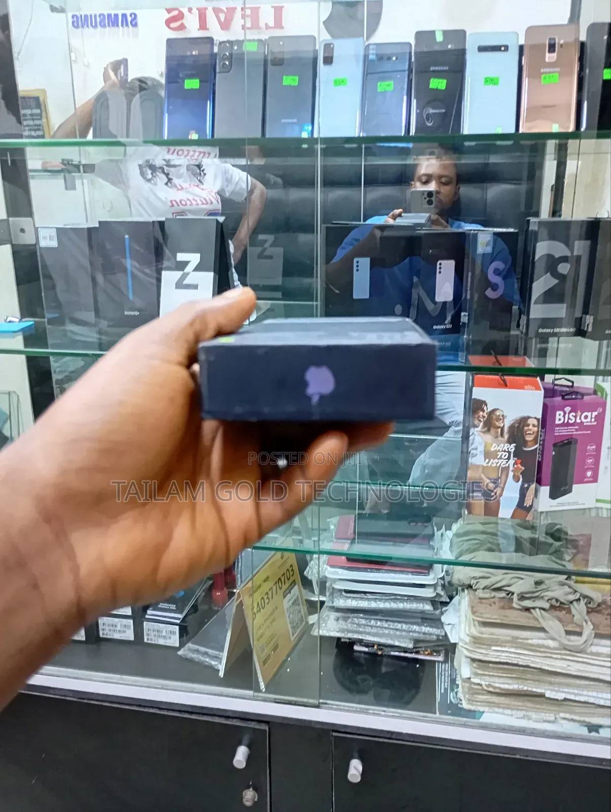 New Apple iPhone 13 128 GB Blue