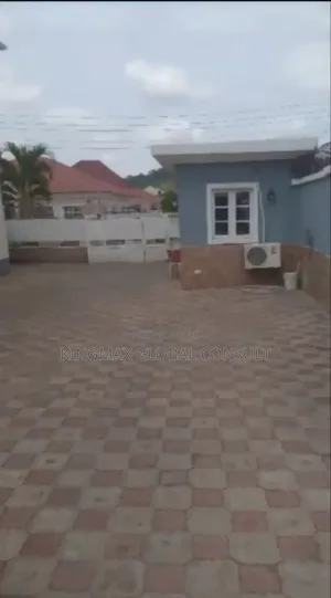 Furnished 4bdrm Duplex in Hillview Estate, for sale