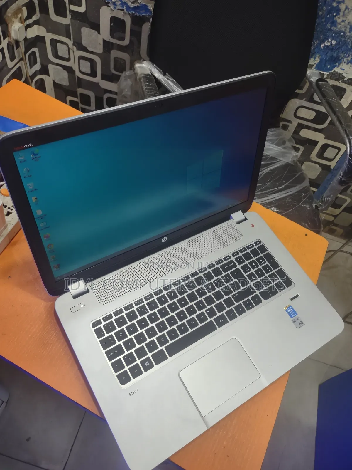 Laptop HP Envy 17 16GB Intel Core I7 HDD 1T