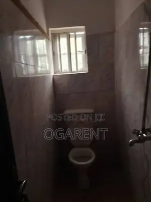 3bdrm Apartment in Benin City for rent