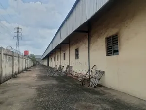 Photo - Warehouse for Lease : Use : Storage