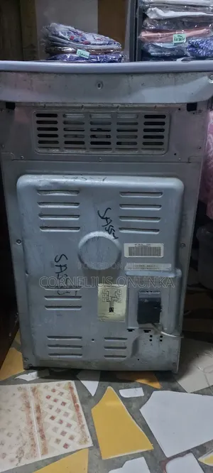 Electronic Oven Whit 4 Burner