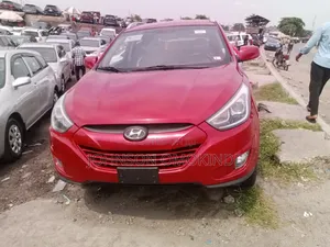 Hyundai Tucson GLS AWD 2015 Red