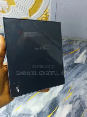 New Samsung Galaxy Z Fold4 256 GB Gray